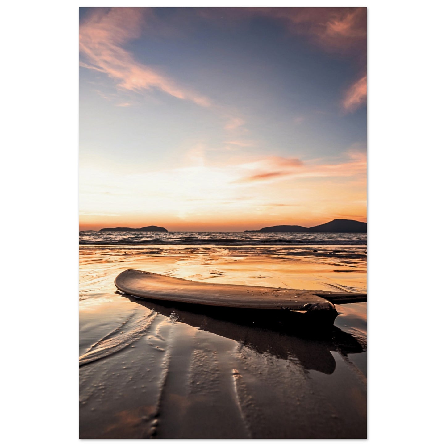 Ocean Glow Surf Poster 60x90 cm 24x36″ No Border